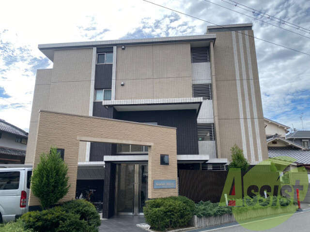 Grandir服部の外観