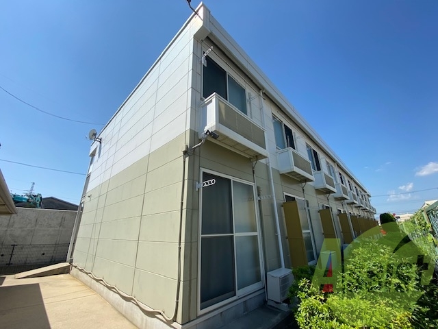 レオパレス豊中南Ⅱの外観