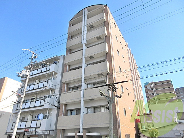 オーパスの外観
