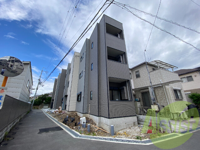 アルタイ石橋阪大前の外観
