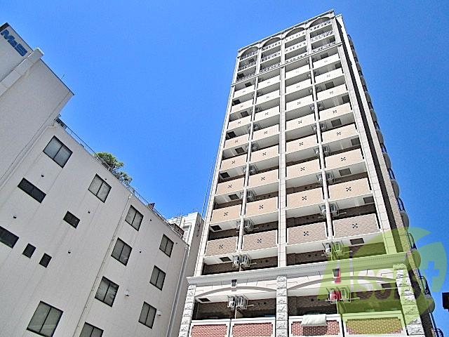 Luxe新大阪4の外観