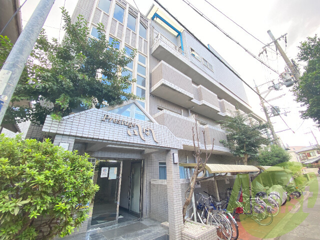 プレステージ石橋の外観
