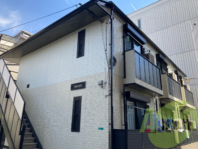 ラ・メール栄の外観