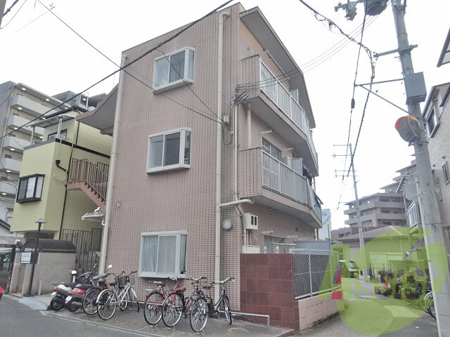 グローバル槻木の外観