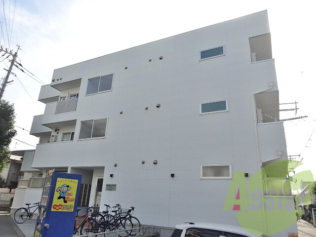 L＆CスターハイツNo16の外観