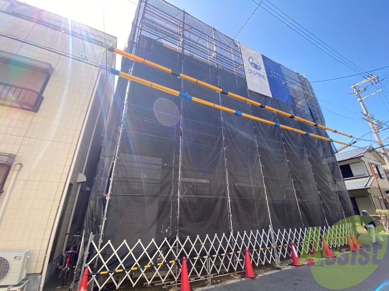 フジパレスJR淡路駅北の外観