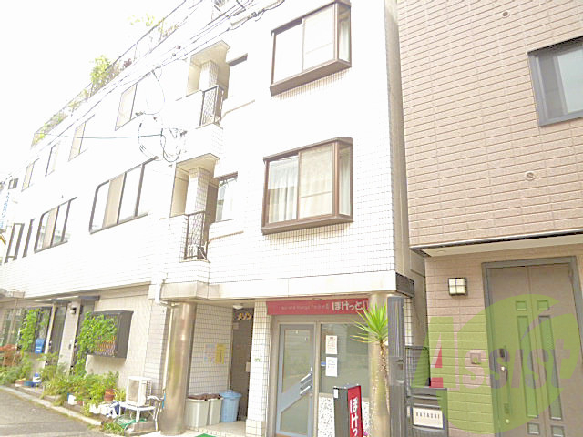 メゾン東栄岡町の外観