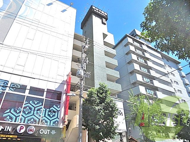 紙谷第3マンションの外観