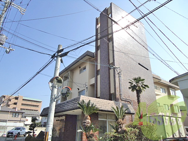 ローズコーポ石橋の外観