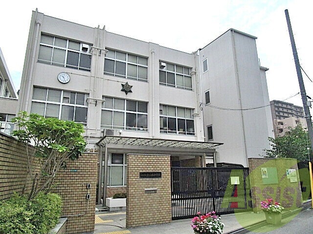 大阪市立東三国中学校 219m 大阪市立東三国中学校 219m