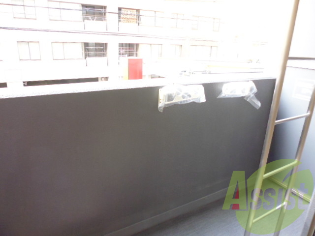 バルコニー バルコニー