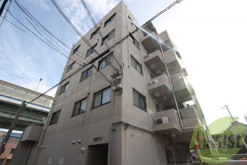 メゾン神港の外観