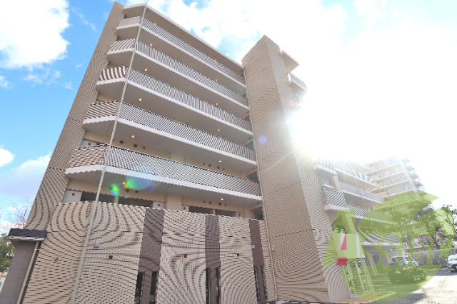 レゾナンス西宮北口の外観