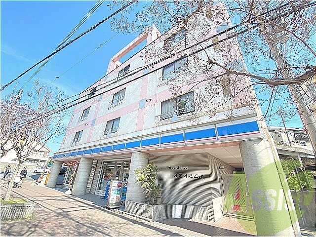 レジデンスアゼリアの外観