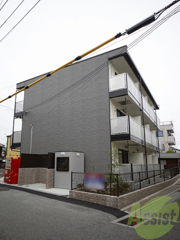 レオパレスリバービレッジの外観