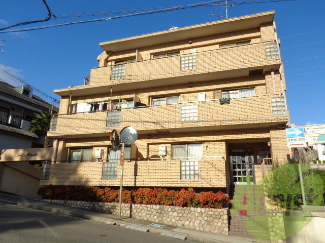 エール箕岡の外観