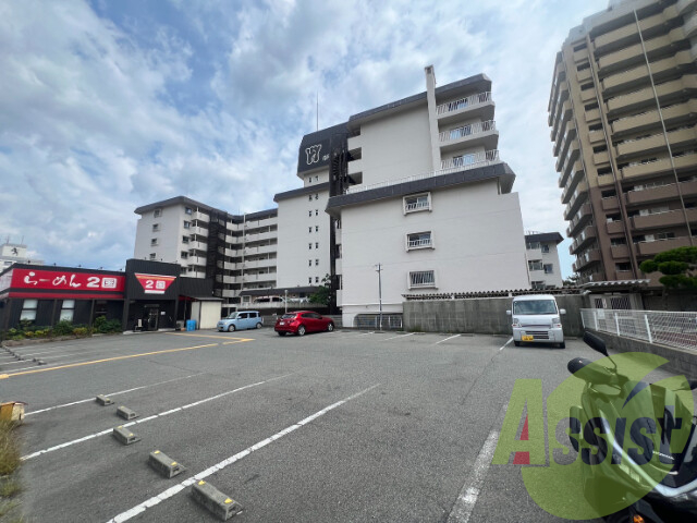 ユニハイツ朝霧の外観