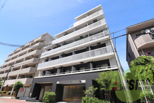 西宮ルモンド甲子園の外観