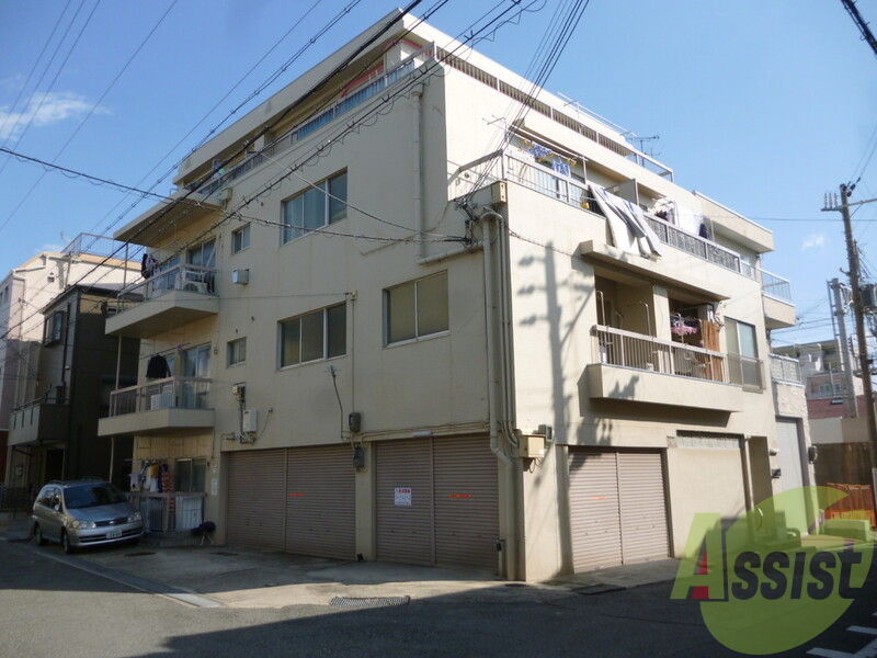 辻川マンションの外観