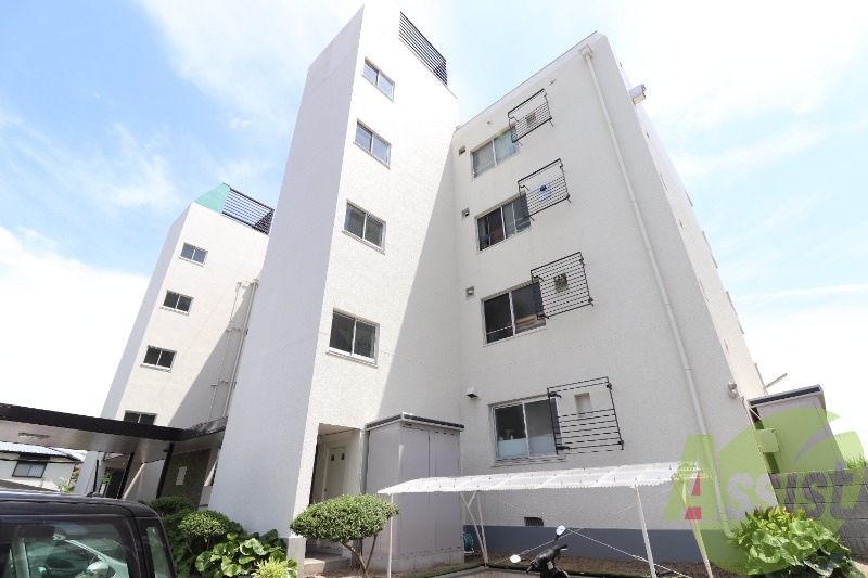 白川台グリーンハイツの外観