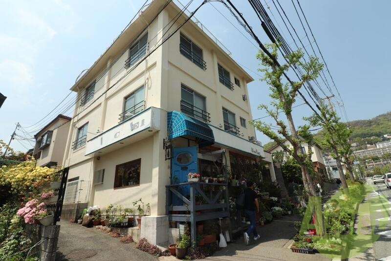 ヴィラ・シラツカの外観