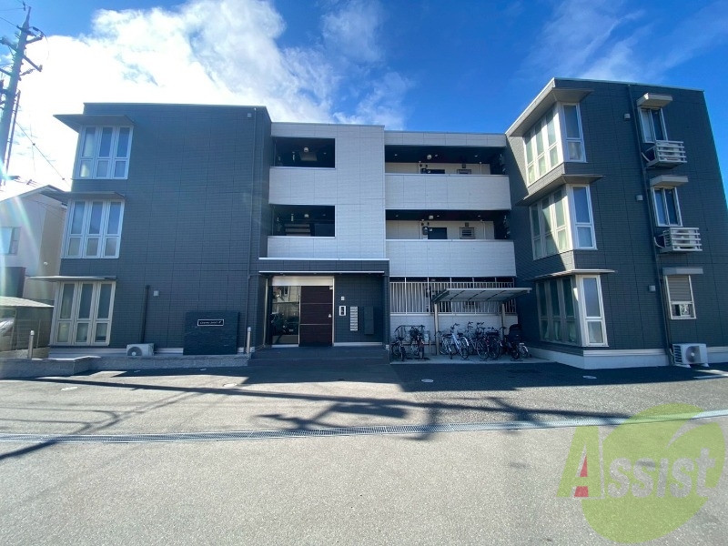 シャルムソレイユⅢ番館