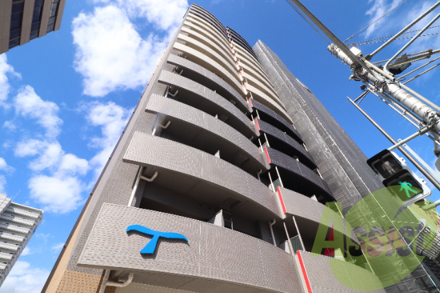 セレニテ神戸元町プリエの外観