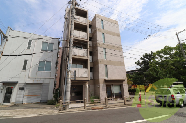 ドムールコスモス魚崎南の外観