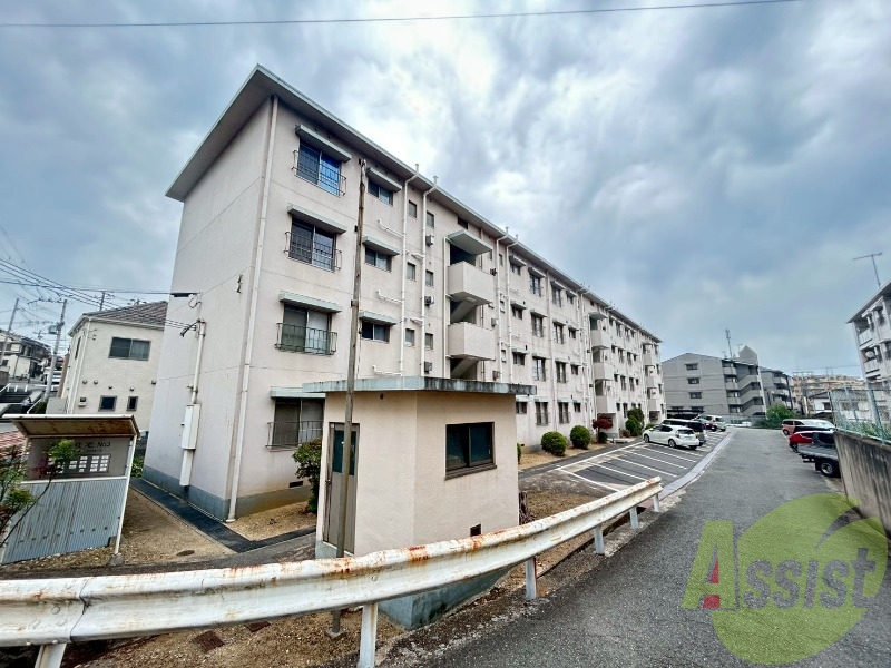 鈴谷住宅3号棟の外観