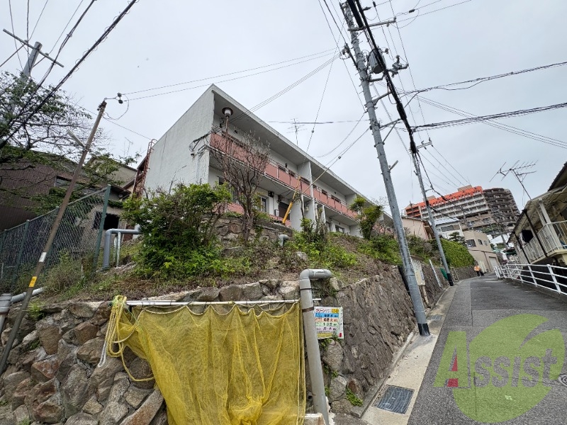 里山町アパートの外観