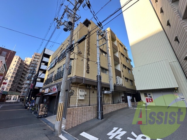 MAHOROBA.BLDGの外観