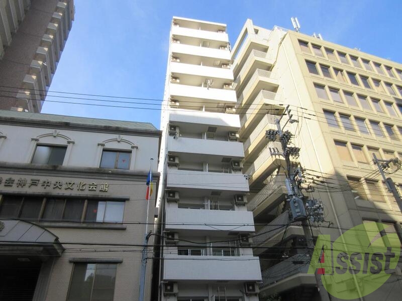 グランドタワー三宮の外観