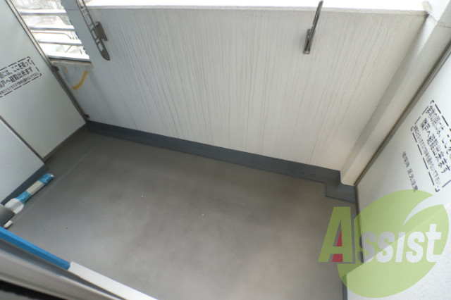 バルコニー バルコニー