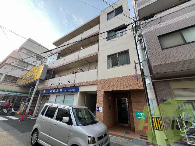 ビリオン日暮の外観