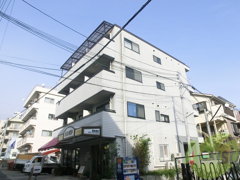 パレスNADAの外観