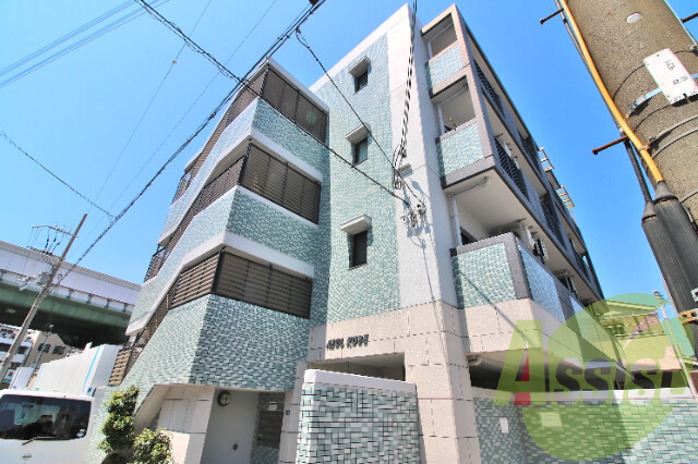 アスール神戸の外観