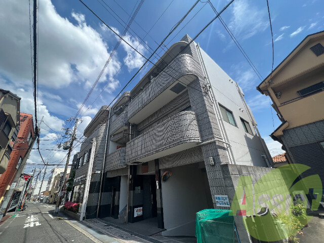 リバティ稲野の外観
