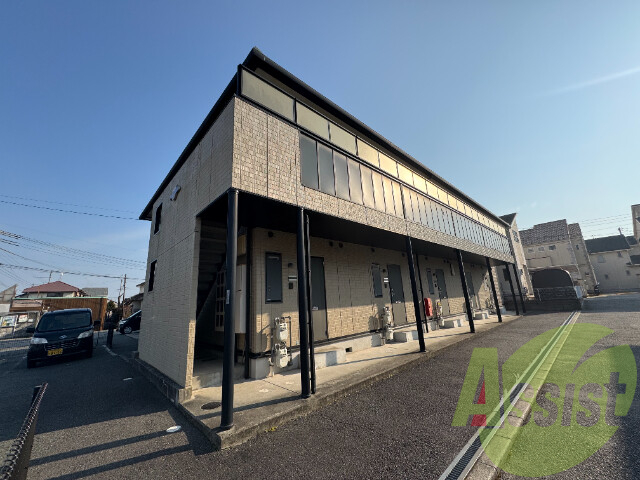 ジュネスの外観