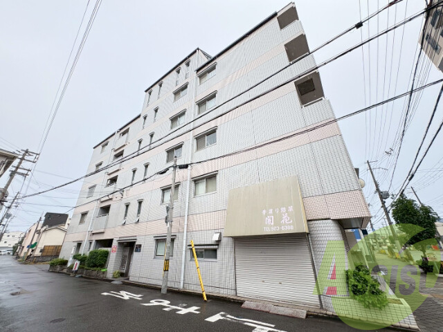 西岡ビルの外観