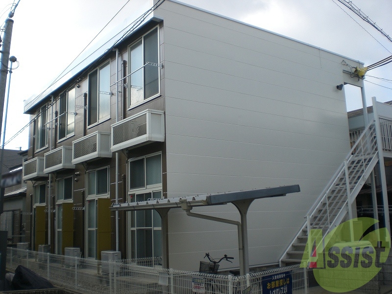 レオパレスルミエール