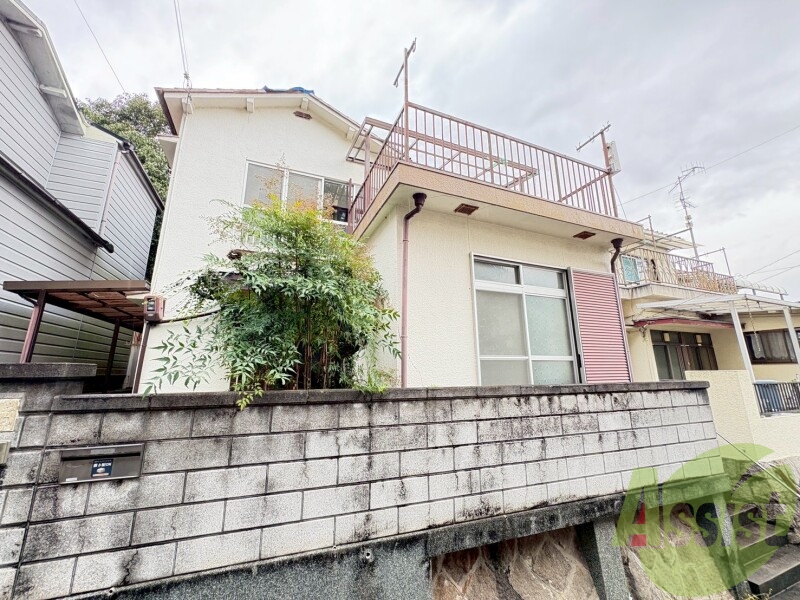 妙法寺字円満林貸家の外観