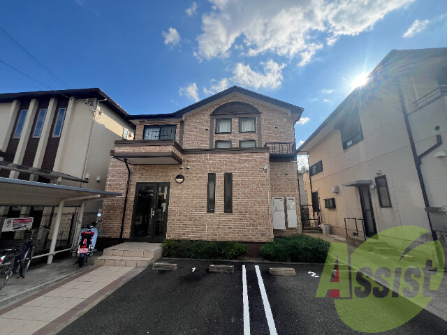 グリーンリーフ東園田の外観