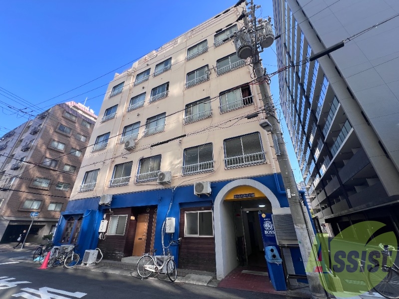 リーガルハウス西多聞の外観