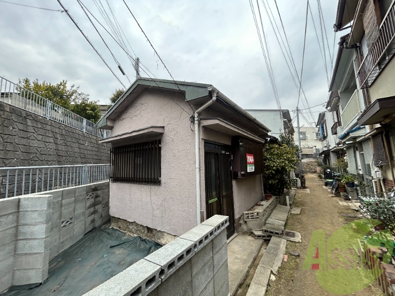 荒田町4丁目貸家