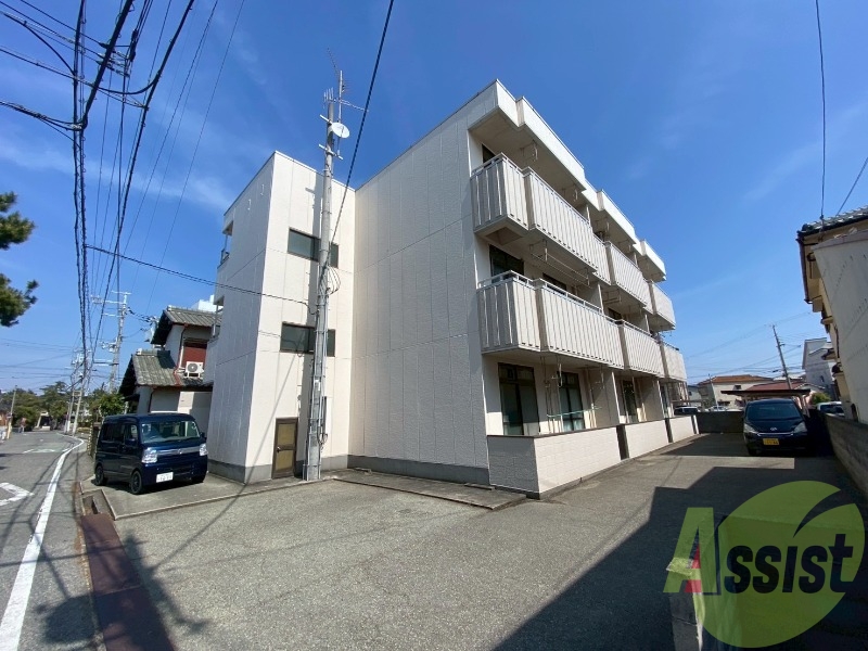 マンションサエイの外観
