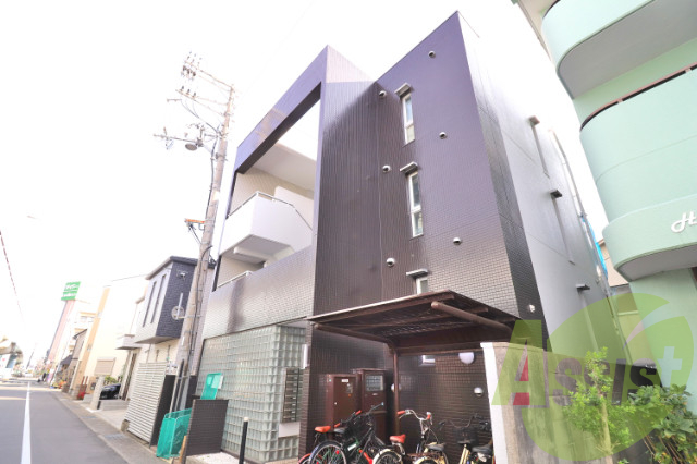 ロイヤルメゾン西宮北口Ⅷの外観