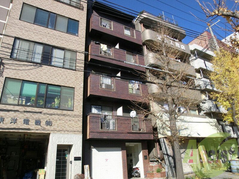 永光ビルディング割塚の外観