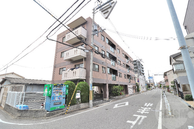 ハイツ山の道荘の外観