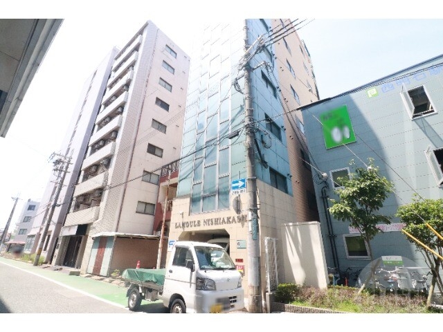 ラムール西明石の外観