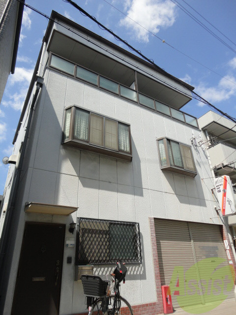 八尾マンションの外観
